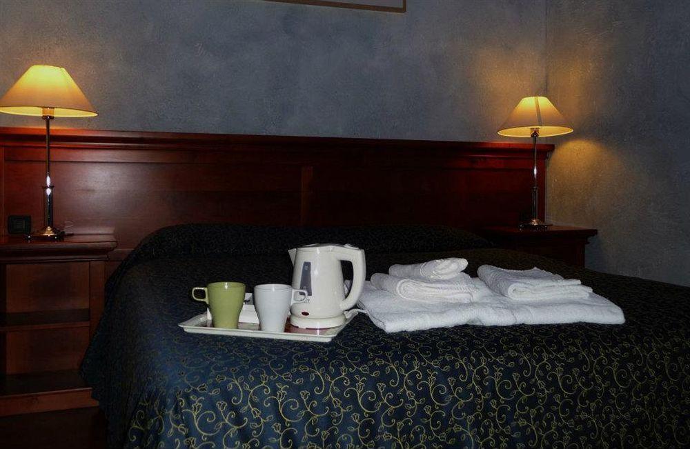 Hotel Clari Claviere Εξωτερικό φωτογραφία