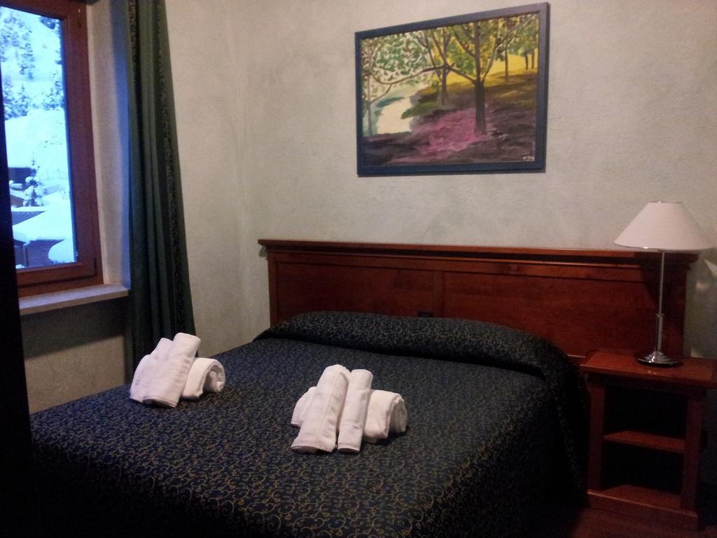 Hotel Clari Claviere Εξωτερικό φωτογραφία